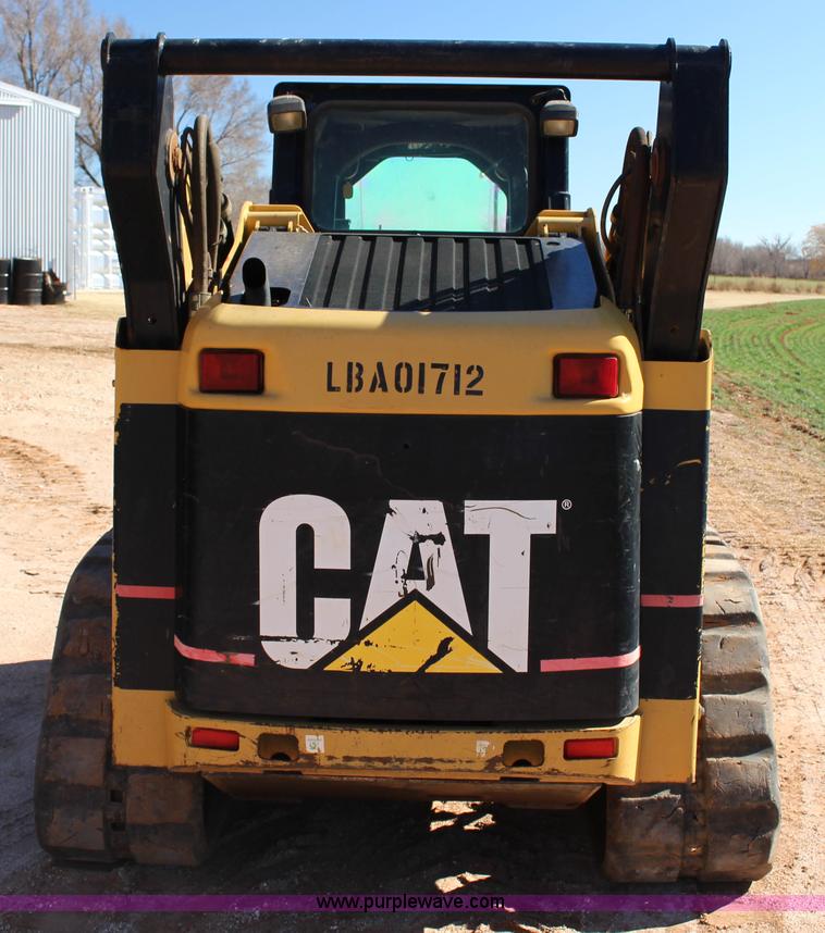 image for item L6596 2006 Caterpillar 268B skid steer