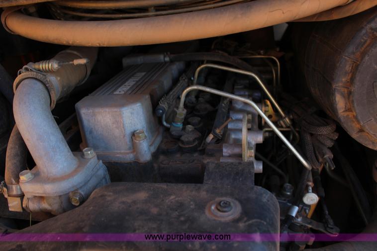 image for item L6596 2006 Caterpillar 268B skid steer