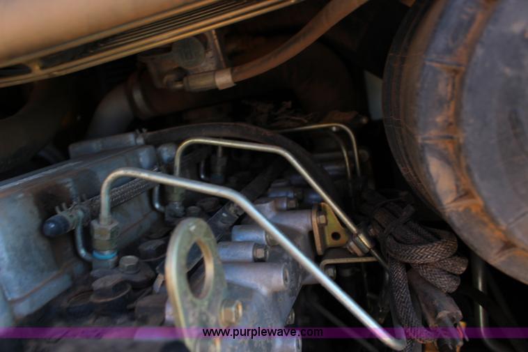 image for item L6596 2006 Caterpillar 268B skid steer