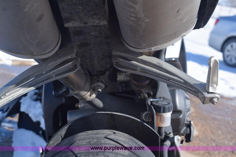 image for item BB9727 2008 Yamaha R1 motorcycle