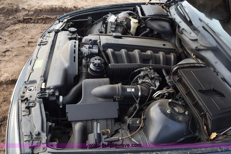 image for item E6118 1998 BMW 5-Series 535i