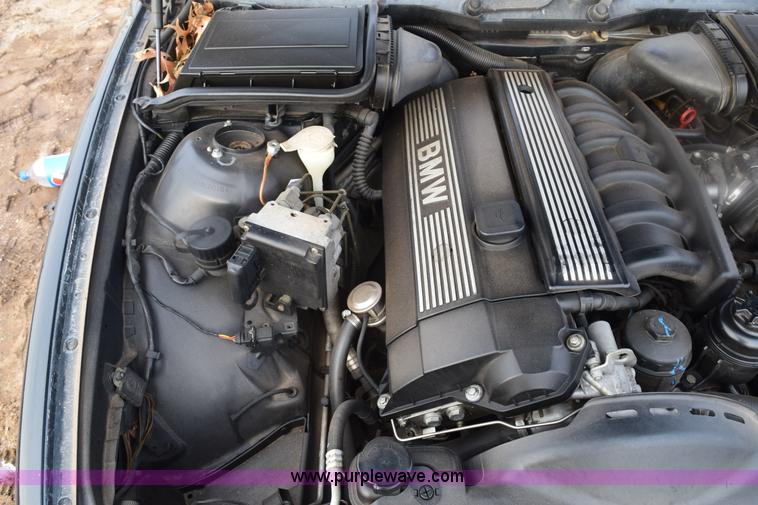 image for item E6118 1998 BMW 5-Series 535i