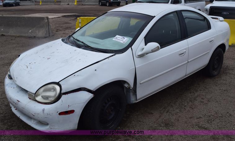 image for item E6130 2000 Dodge Neon