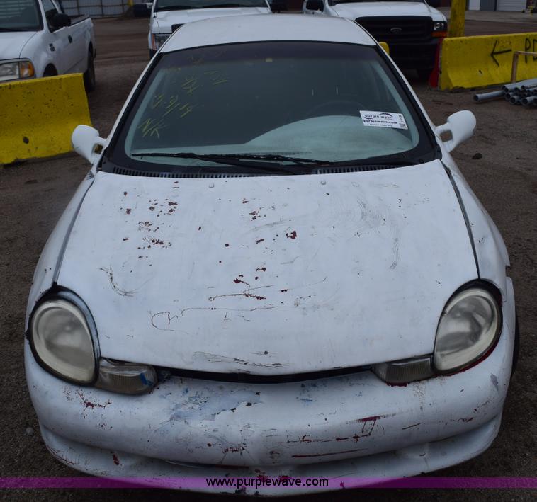 image for item E6130 2000 Dodge Neon