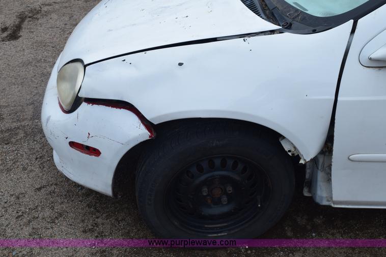 image for item E6130 2000 Dodge Neon