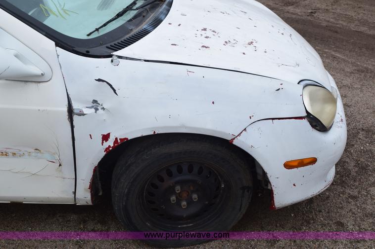 image for item E6130 2000 Dodge Neon