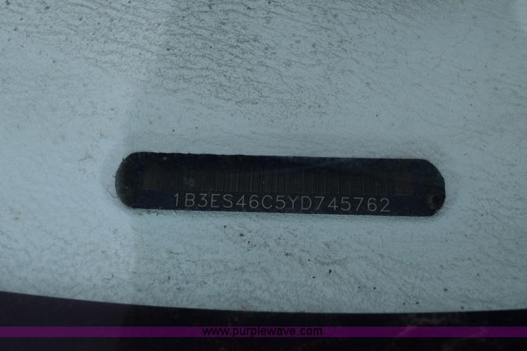 image for item E6130 2000 Dodge Neon