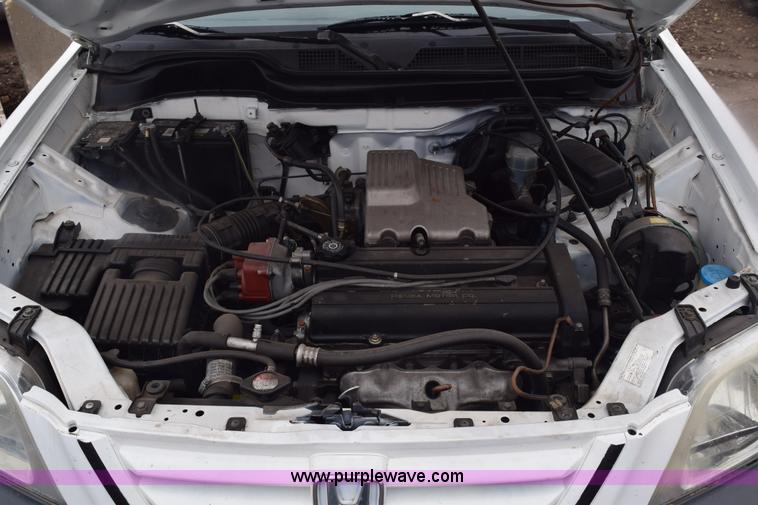 image for item E6131 2001 Honda CR-V LX SUV