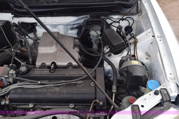 image for item E6131 2001 Honda CR-V LX SUV