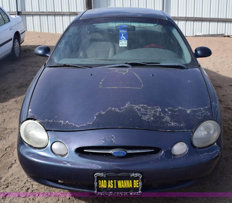 image for item E6158 1998 Ford Taurus LX