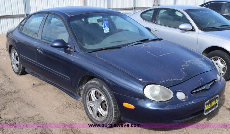 image for item E6158 1998 Ford Taurus LX