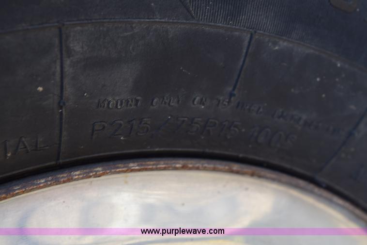 image for item E6162 1992 GMC Sierra 1500 pickup truck