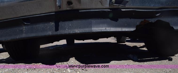 image for item E6162 1992 GMC Sierra 1500 pickup truck