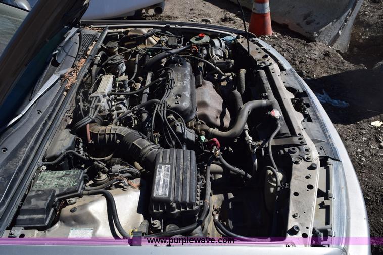 image for item E6163 1993 Honda Accord LX