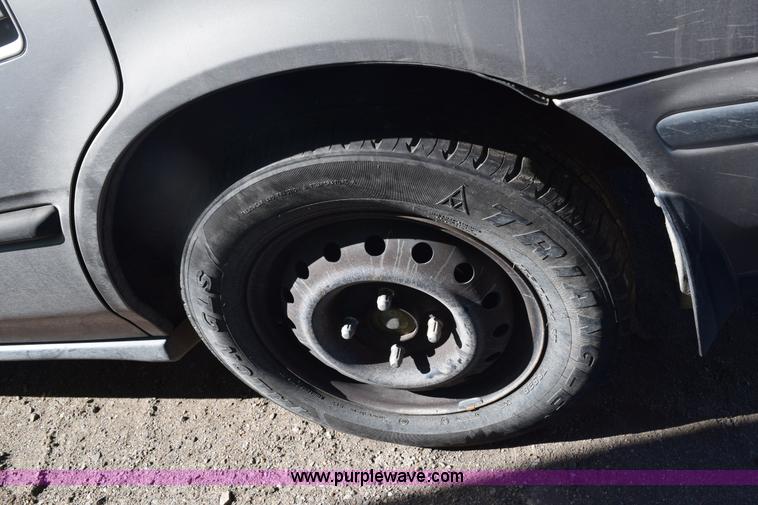 image for item E6163 1993 Honda Accord LX