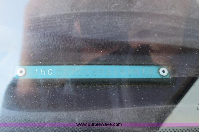 image for item E6163 1993 Honda Accord LX