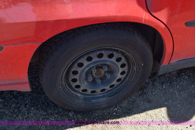 image for item E6164 2000 Chevrolet Impala