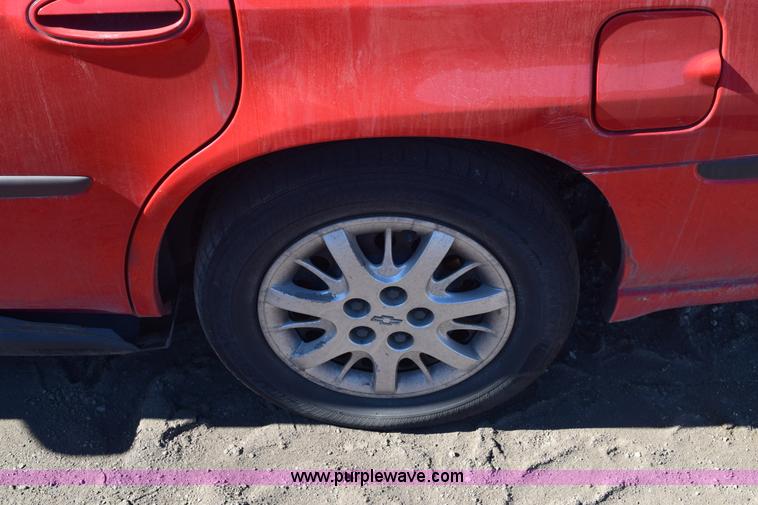 image for item E6164 2000 Chevrolet Impala