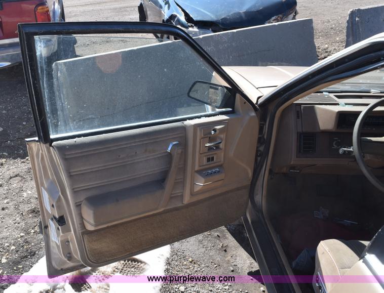 image for item E6165 1986 Chevrolet Celebrity