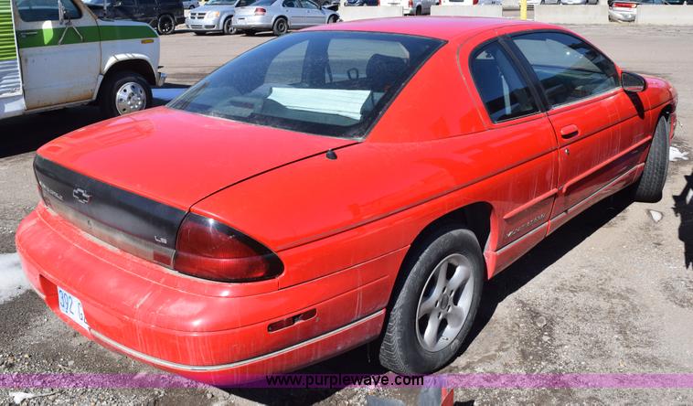 image for item E6166 1998 Chevrolet Monte Carlo LS