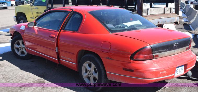 image for item E6166 1998 Chevrolet Monte Carlo LS