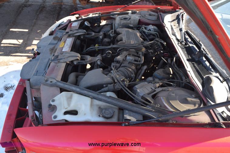 image for item E6166 1998 Chevrolet Monte Carlo LS