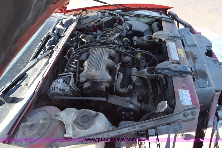 image for item E6166 1998 Chevrolet Monte Carlo LS