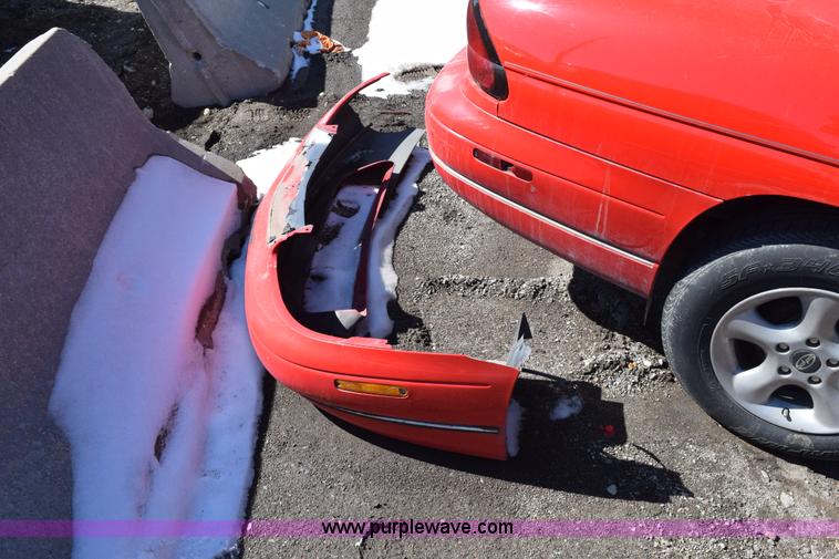 image for item E6166 1998 Chevrolet Monte Carlo LS