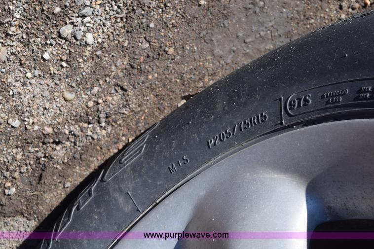 image for item E6166 1998 Chevrolet Monte Carlo LS