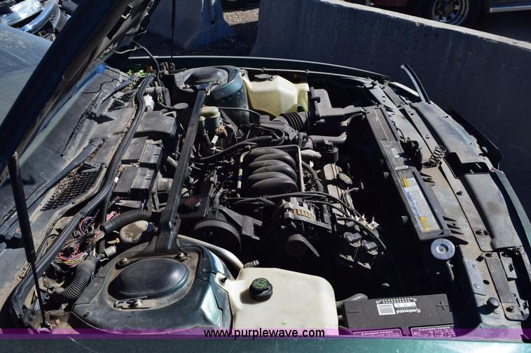 image for item E6167 1994 Oldsmobile Royale