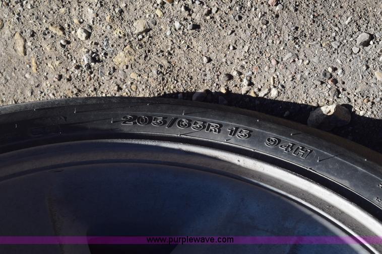 image for item E6168 1995 Chevrolet S10 pickup truck