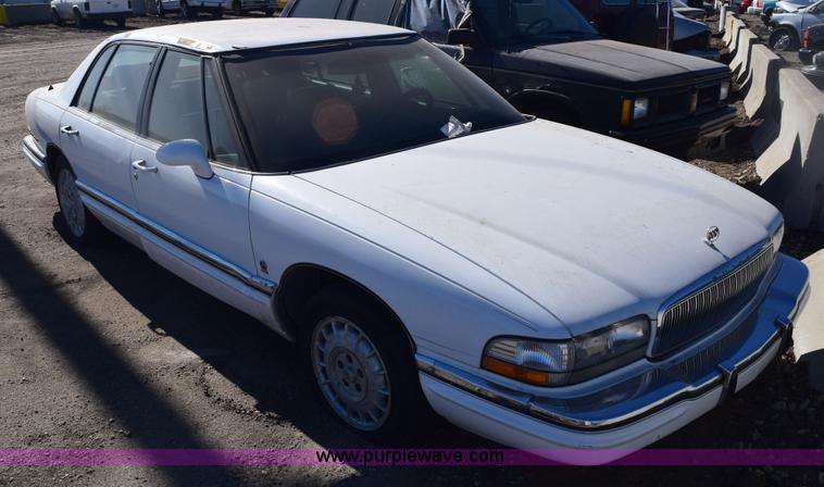image for item E6169 1994 Buick Park Avenue Ultra