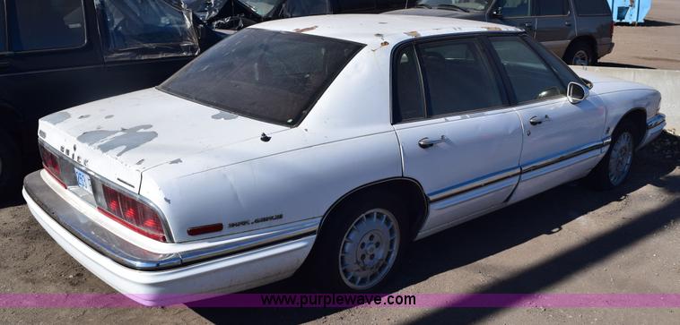 image for item E6169 1994 Buick Park Avenue Ultra