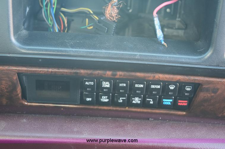 image for item E6169 1994 Buick Park Avenue Ultra