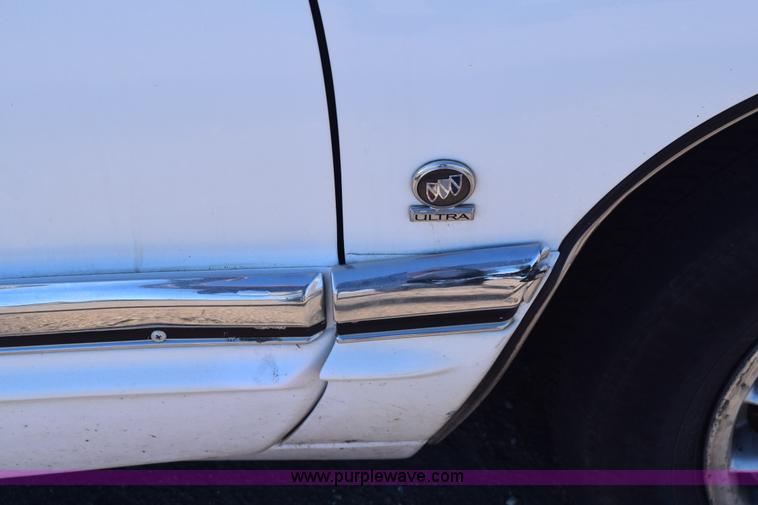 image for item E6169 1994 Buick Park Avenue Ultra