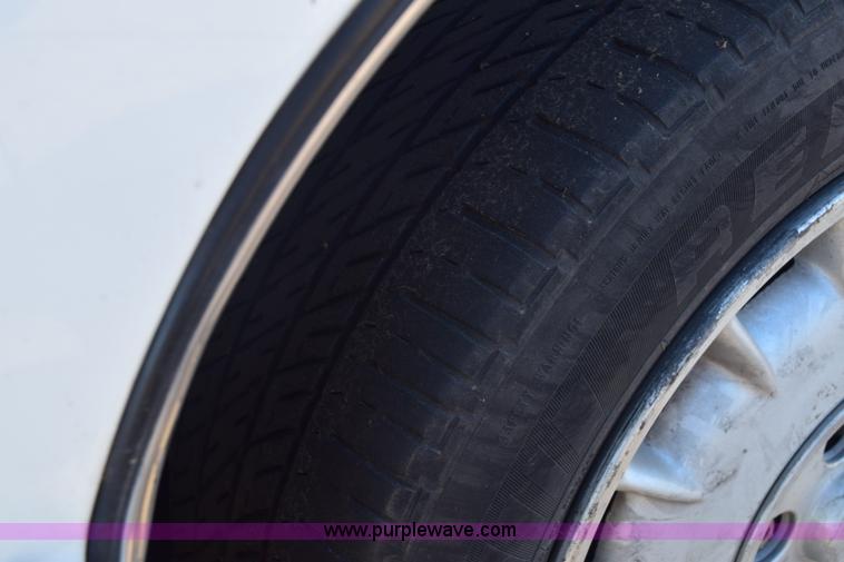 image for item E6169 1994 Buick Park Avenue Ultra