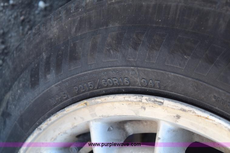 image for item E6169 1994 Buick Park Avenue Ultra