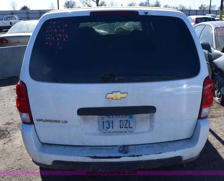 image for item E6170 2006 Chevrolet Uplander EXT LS SUV