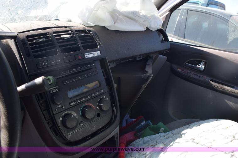 image for item E6170 2006 Chevrolet Uplander EXT LS SUV