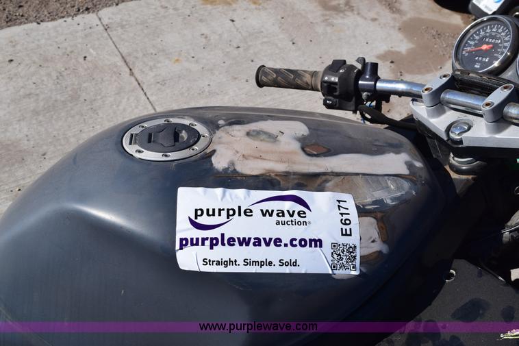 image for item E6171 2006 Suzuki 6s500 motorcycle