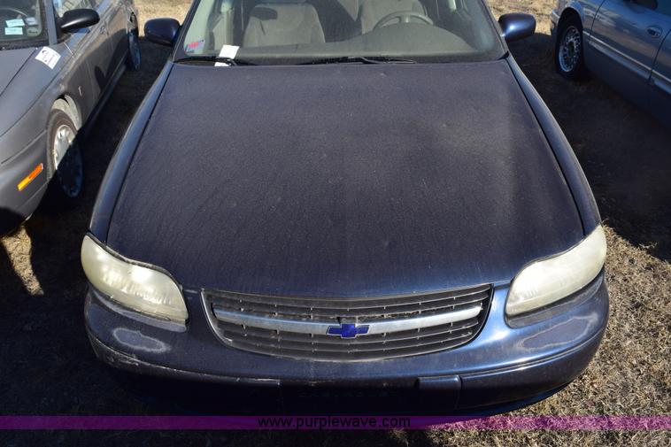 image for item E6173 2000 Chevrolet Malibu LS