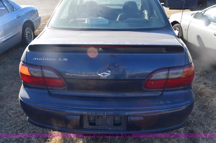 image for item E6173 2000 Chevrolet Malibu LS