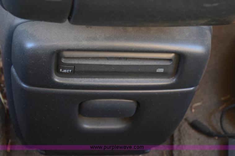 image for item E6176 1998 Oldsmobile Silhouette Extended van