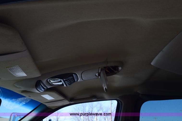 image for item E6176 1998 Oldsmobile Silhouette Extended van