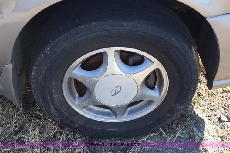 image for item E6176 1998 Oldsmobile Silhouette Extended van
