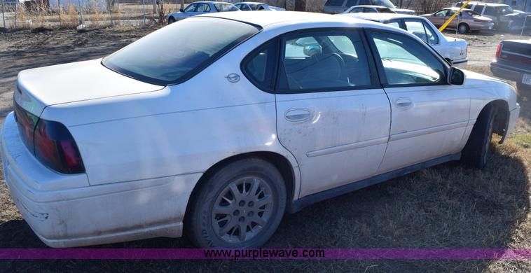 image for item E6177 2004 Chevrolet Impala