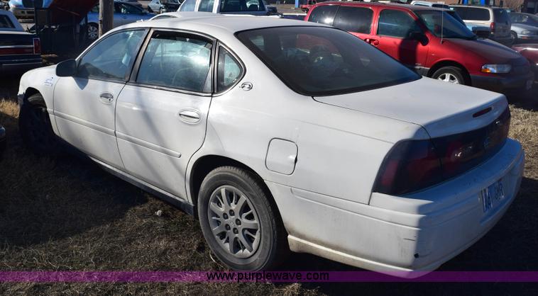 image for item E6177 2004 Chevrolet Impala