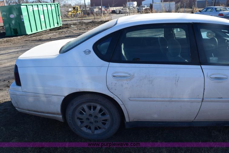 image for item E6177 2004 Chevrolet Impala