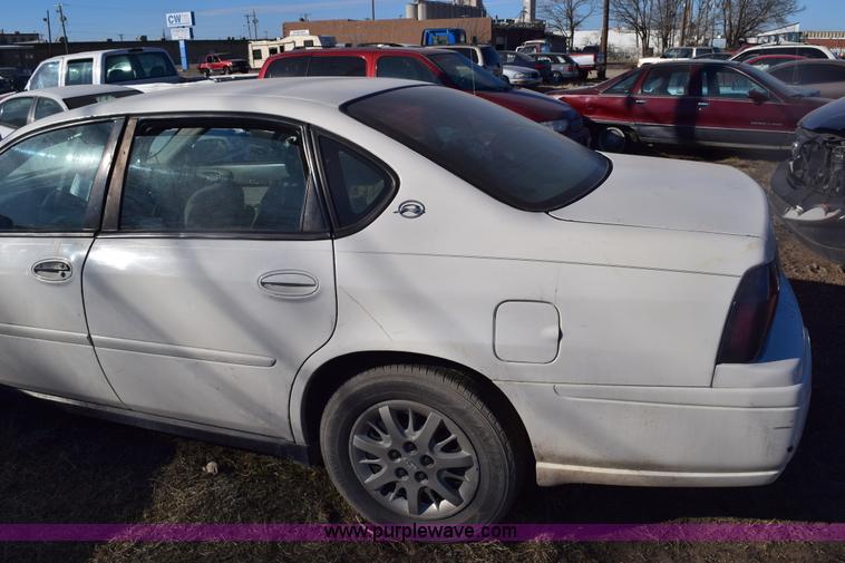 image for item E6177 2004 Chevrolet Impala