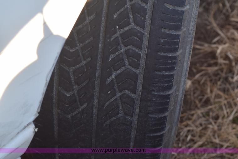 image for item E6177 2004 Chevrolet Impala